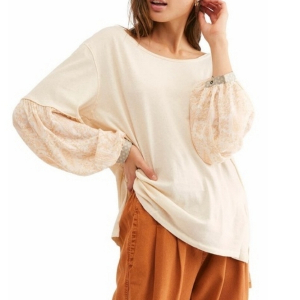 Free People Boho Styled Top Size Small